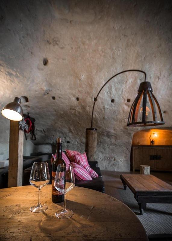 Suite La Stalla Matera Exterior photo